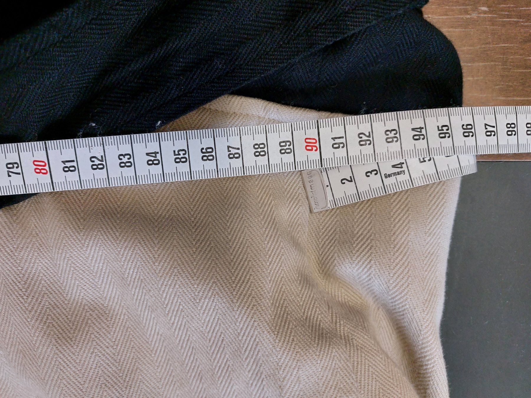 Costumi: Trachtenkleid gr 42/44 – Usato da Elgg venduto da Dagmar_17 8