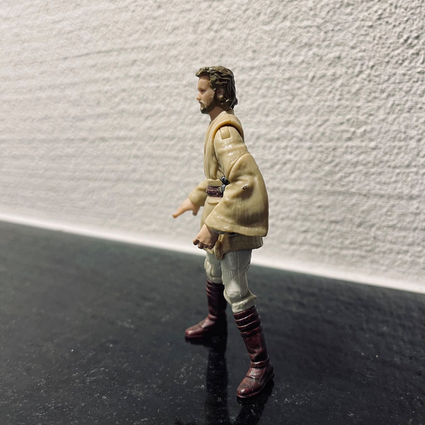 Hasbro Figuren: Hasbro Star Wars Obi-Wan Kenobi Actionfigur – Gebraucht aus Reinach BL von Graphix 2