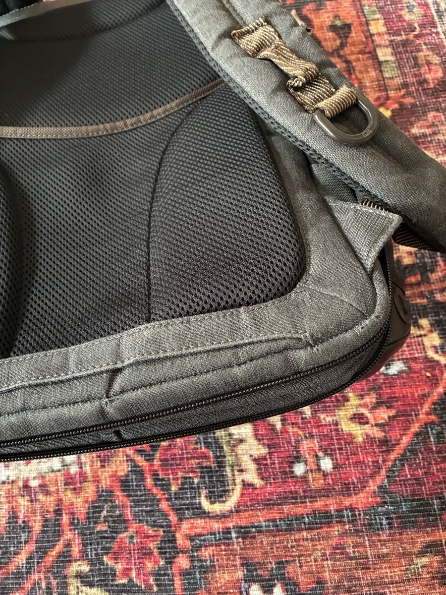 Tumi Zaini: TUMI Alpha Bravo Men's Knox Backpack Anthracite Rucksack – Usato da Münchenstein venduto da B771 7