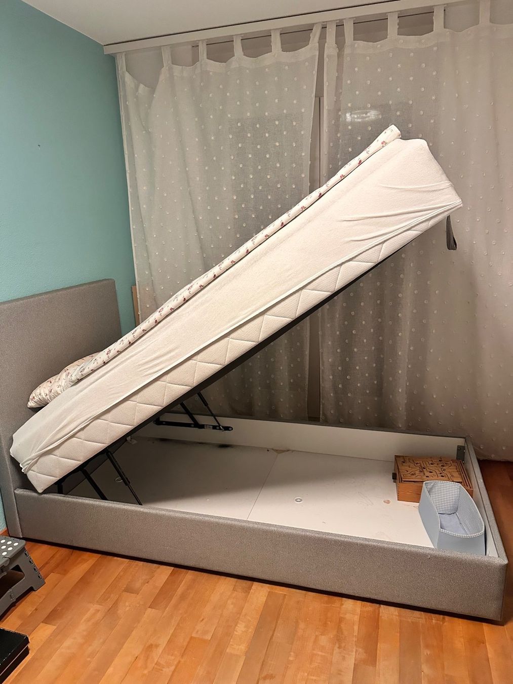Lits: Einzelbett mit Stauraum – D'occasion à Bülach par Spipra 2