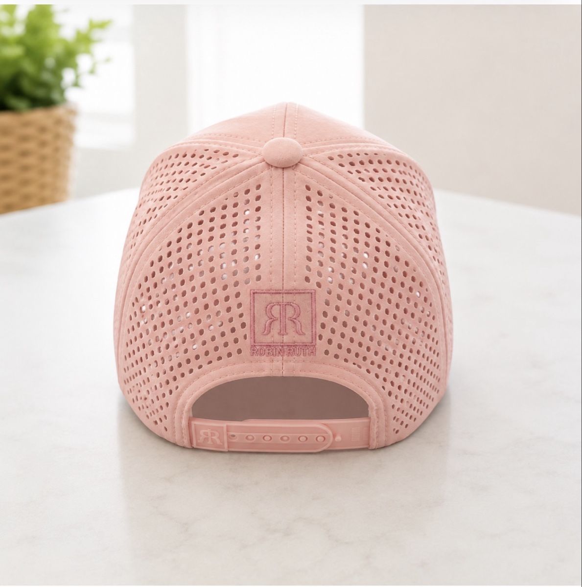 Sonstige Kleidung & Accessoires: Neue Robin Ruth Cap in zartem Rosa – Neu (gemäss Beschreibung) aus Zürich von Victoria_T 1
