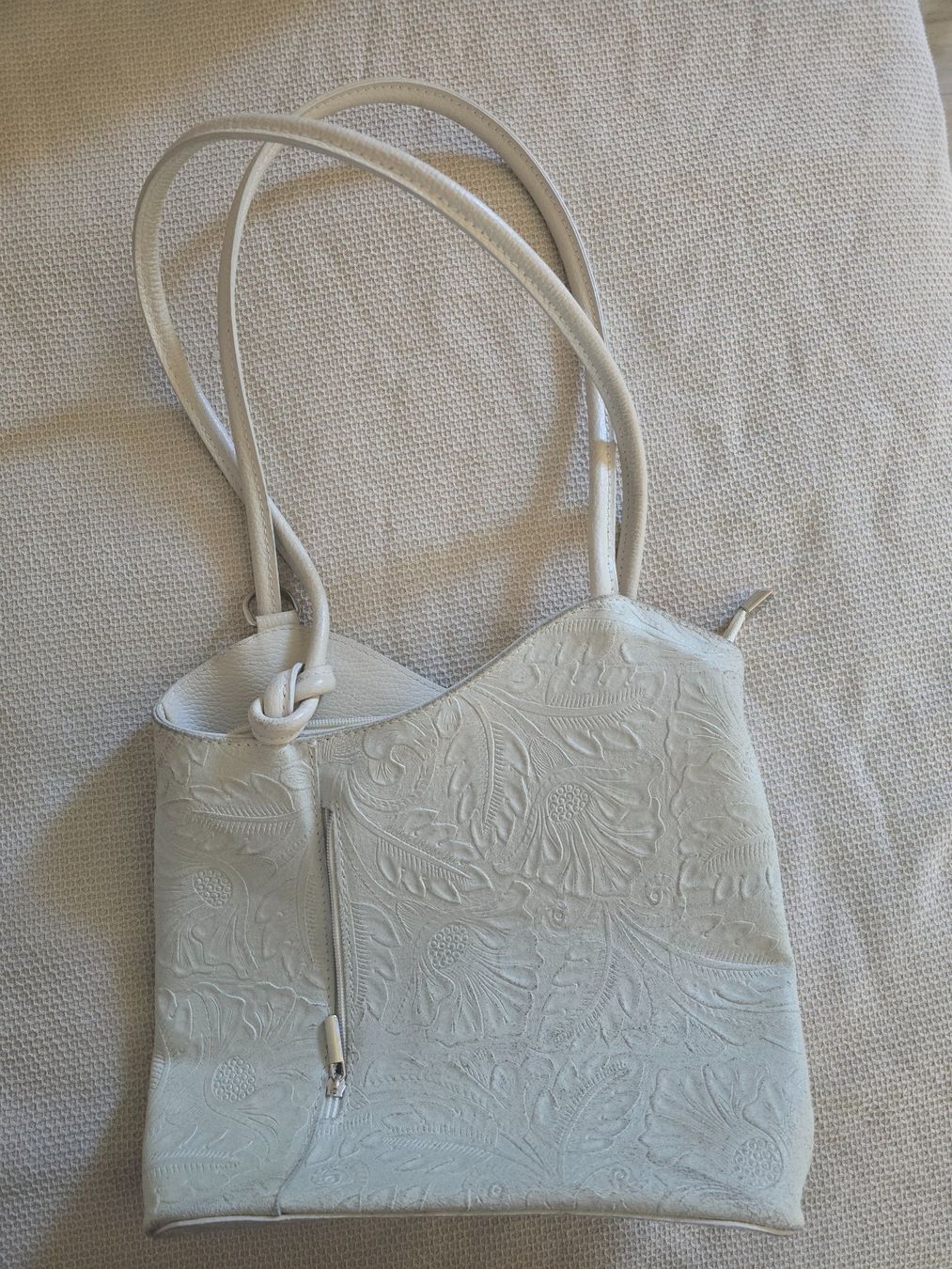 Taschen für Damen: Tasche aus  Naturleder Weiss – Gebraucht aus Brütten von Diana098 1