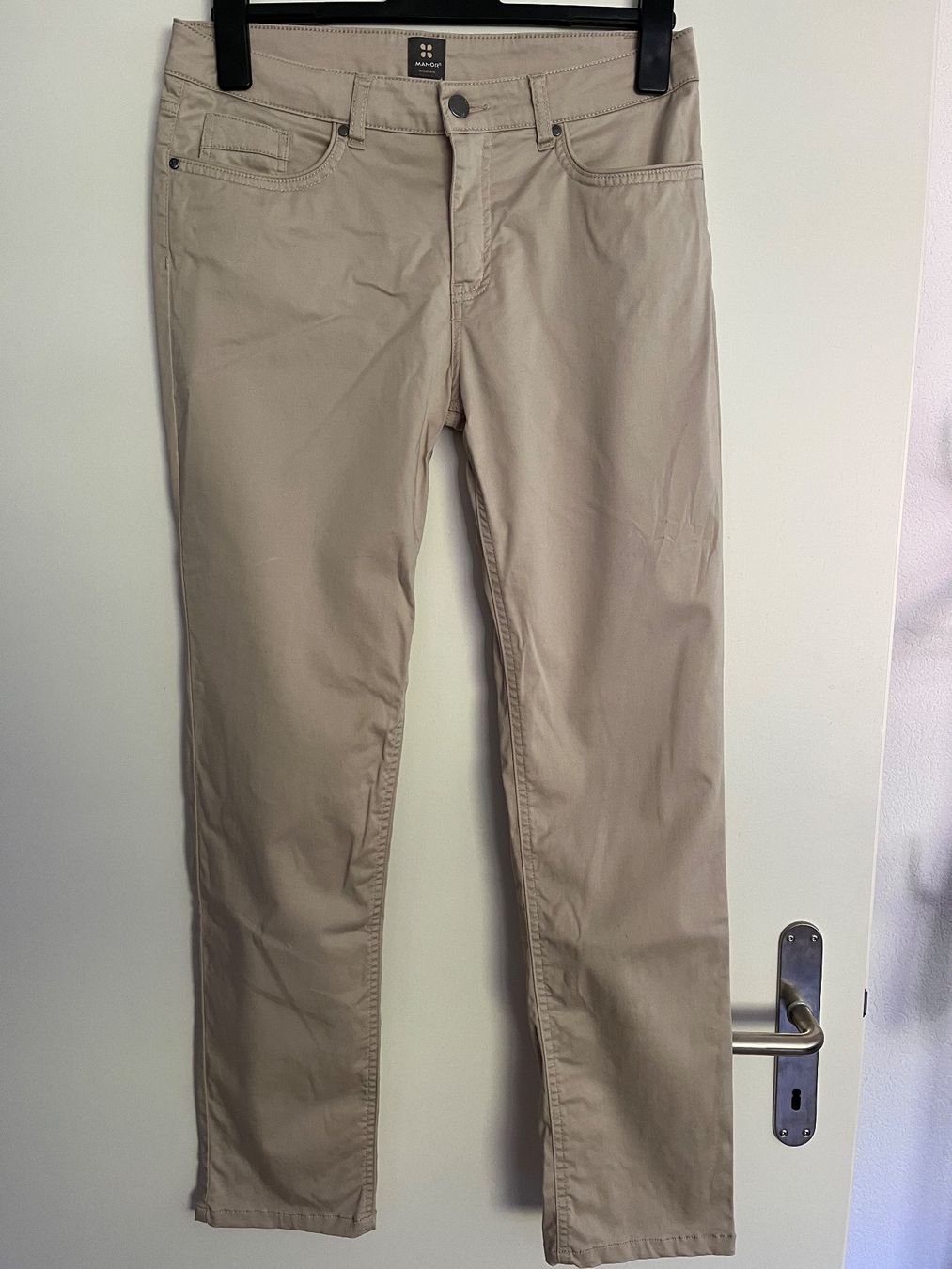 Pantalons: Hose beige – Neuf avec emballage d'origine à Eichberg par Jaasaa96
