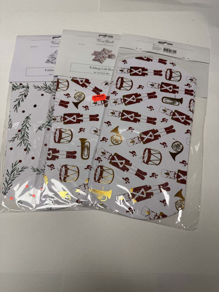 Tutte le decorazioni: 3x 3Faltbare Geschenkkarton Weihnachtsmotive neu – Nuovo e nell'imballaggio originale da Steinhausen venduto da Schuwies