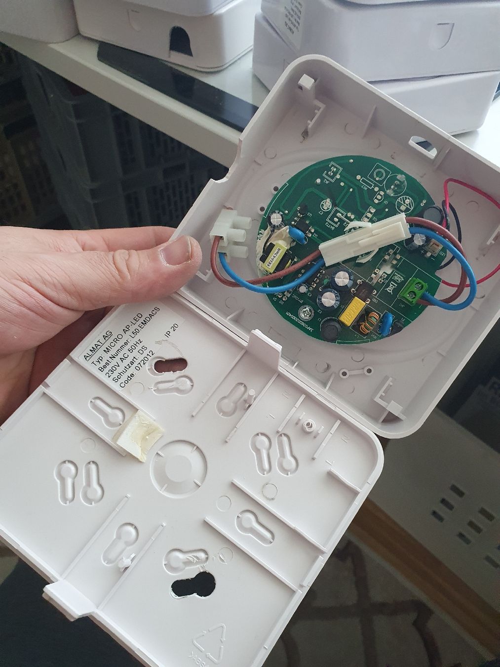 Lampade: Sicherheitsleuchte MICRO AP Not LED OHNE Batterie/AK – Usato da Zürich venduto da eymen20 3