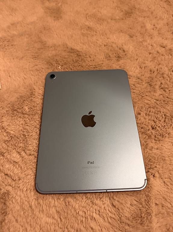 Tablettes PC: iPad 10th generation – D'occasion à Bellinzona par mar_g6rs 2
