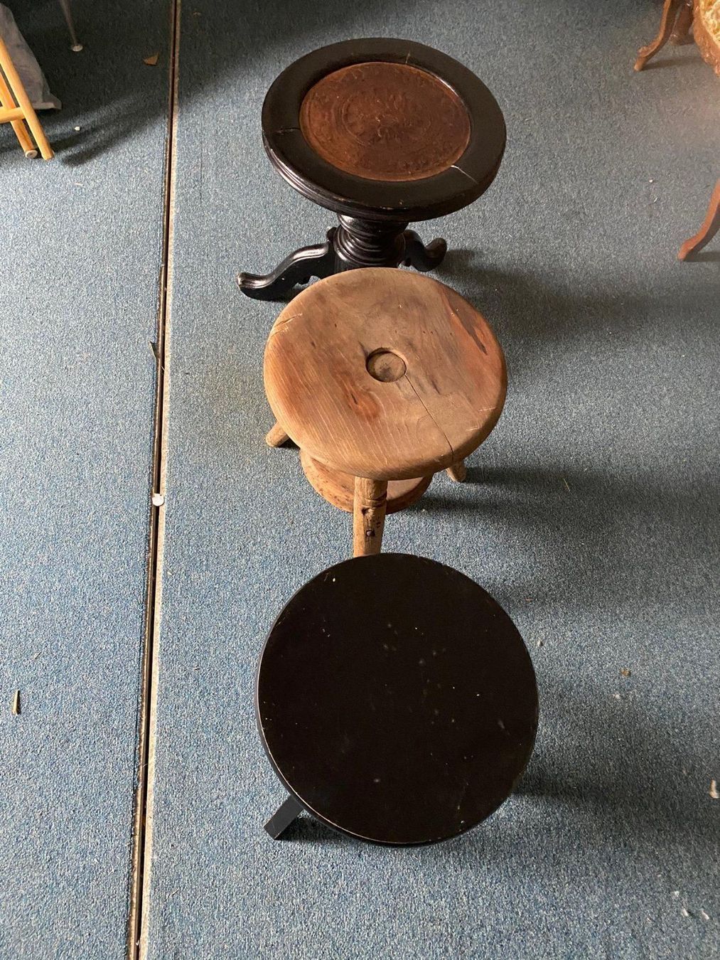 Hocker: Tabouret , 2 hauteurs réglable a vendre – Gebraucht aus Monthey von 187-zeroo 1