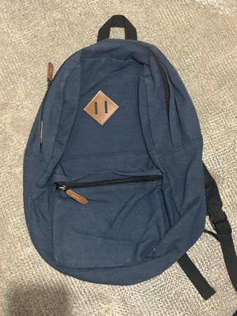 Sac à dos bleu marine décontracté - parfait pour l'école!