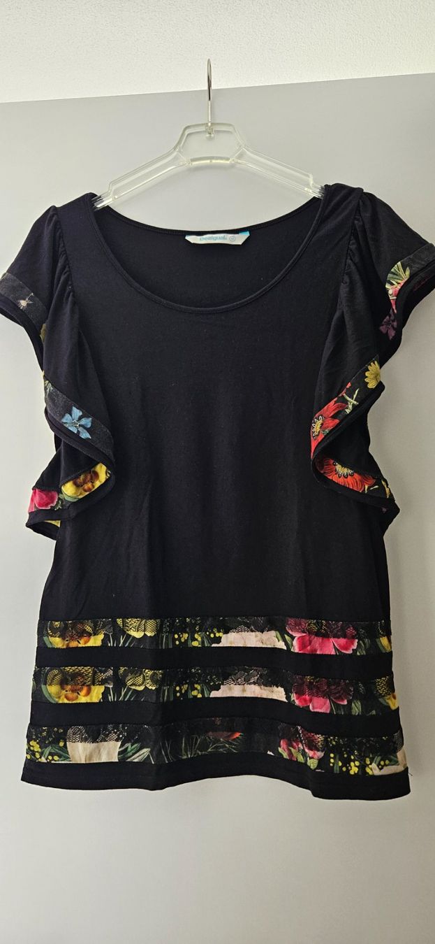 T-shirt: Desigual Oberteil M – Usato da Volketswil venduto da lullu64