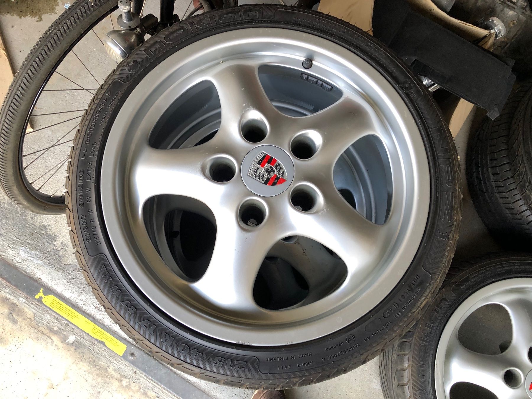 Porsche Pneumatici & Ruote complete: PORSCHE 911 Cup Felgen 17" – Usato da Escholzmatt venduto da aircooledparts 1