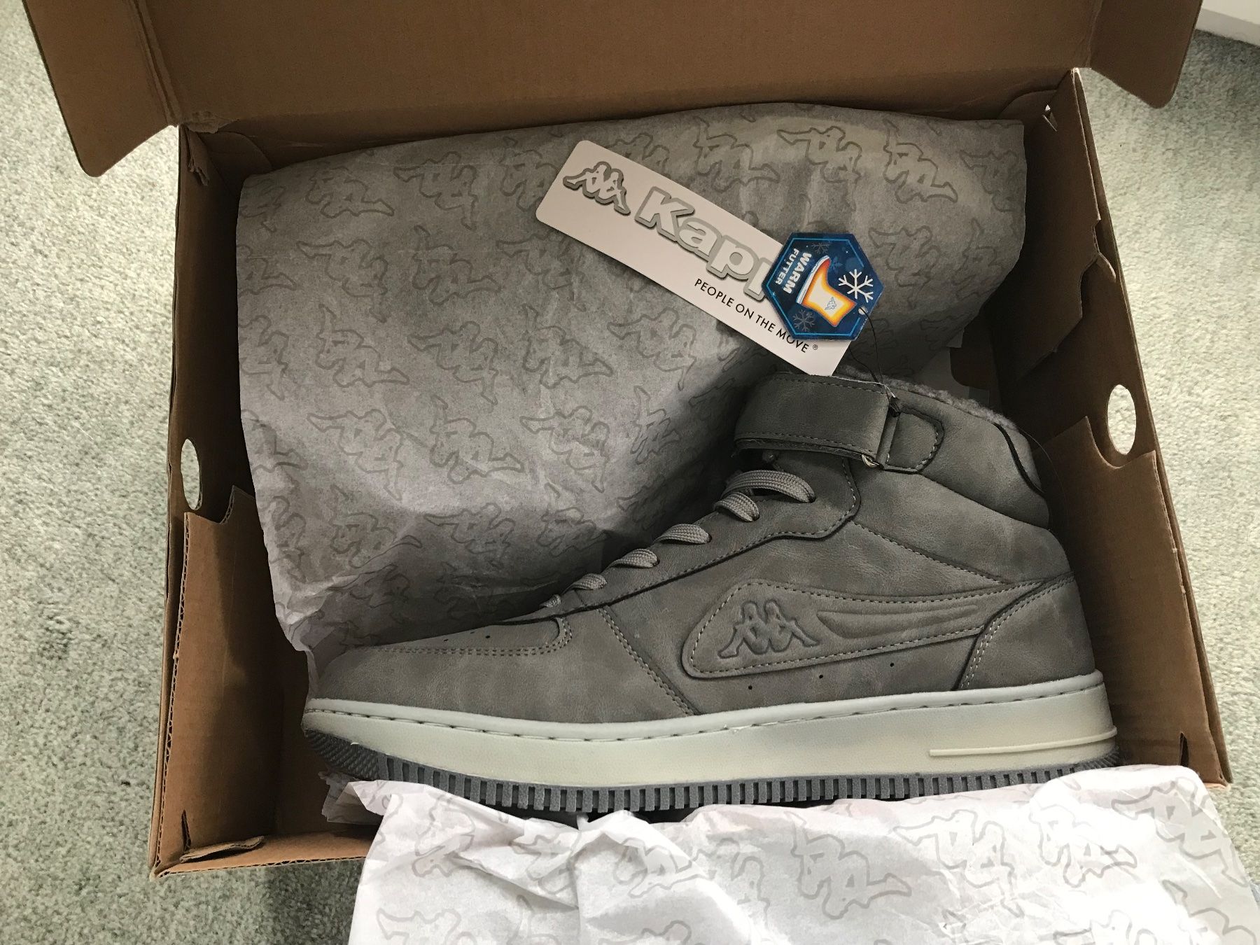 Kappa Scarpe da uomo: Kappa Bash Mid Fur, Winter Schuhe, Gr. 43, Grau, Neu – Nuovo (secondo la descrizione) da Niederteufen venduto da mix18 4