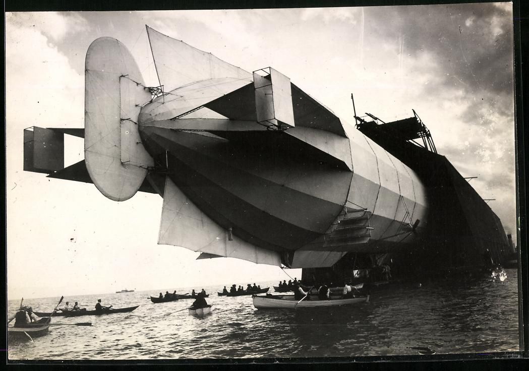 Fotografie & Manifesti: Fotografie Zeppelin Luftschiff LZ-6 wird – Usato da Berlin venduto da bartko-reher
