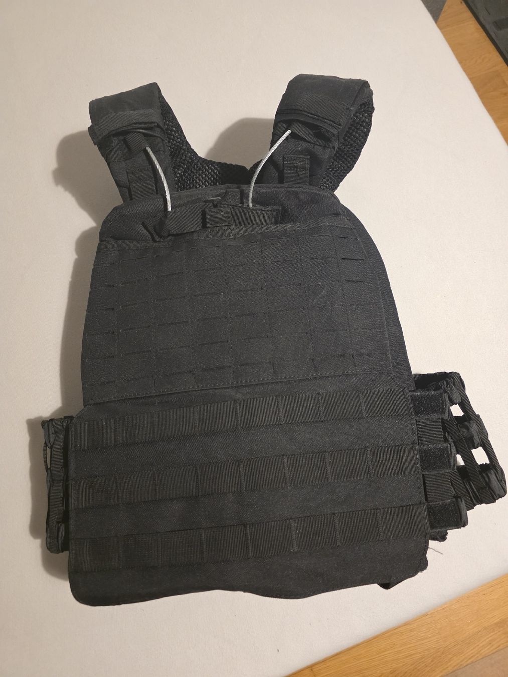 Protezioni & Imbottiture: Schusssichere Weste mit 2 NIJ III Platten – Nuovo (secondo la descrizione) da Flims Dorf venduto da bru_l9bk