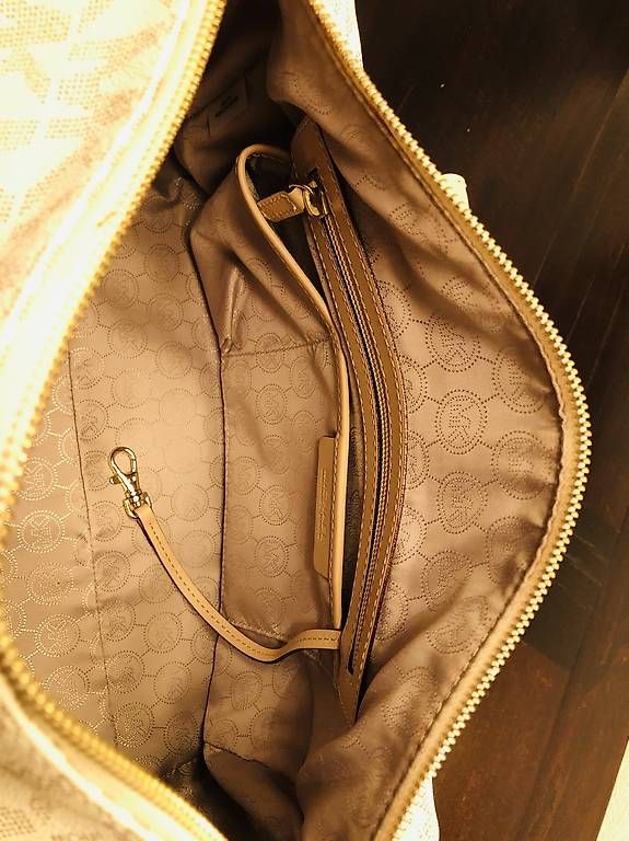 Michael Kors Borse da donna: Original Michael Kors Grayson Large PVC Satchel - Vanilla – Usato da Tübach venduto da sab_hd7d 3