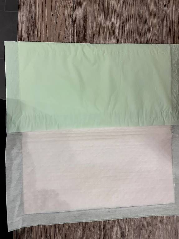 Tapis de sol: Alèse /protection /tapis litière  – D'occasion à Villars-le-Terroir par Sansan82 2
