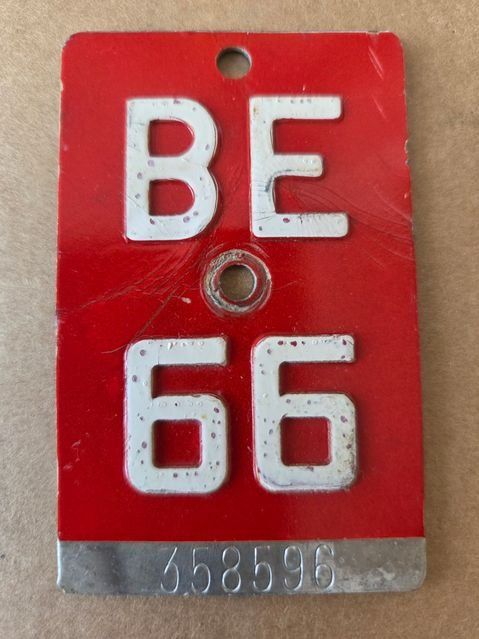 Sachs Insegne: Velonummer BE 66 plaque Velo – Usato da Schenkon venduto da Uhu007