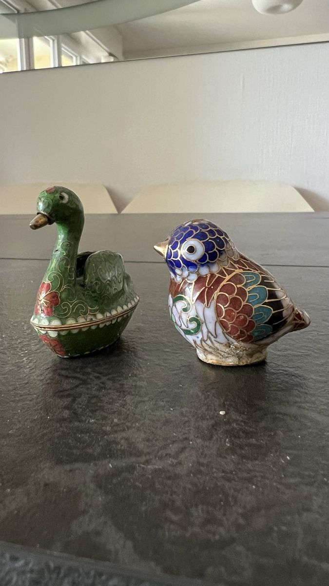 Alle Dekorationen: Figurine et boîtier émaillée cloisonné – Gebraucht aus Nyon von stylevintage79 1