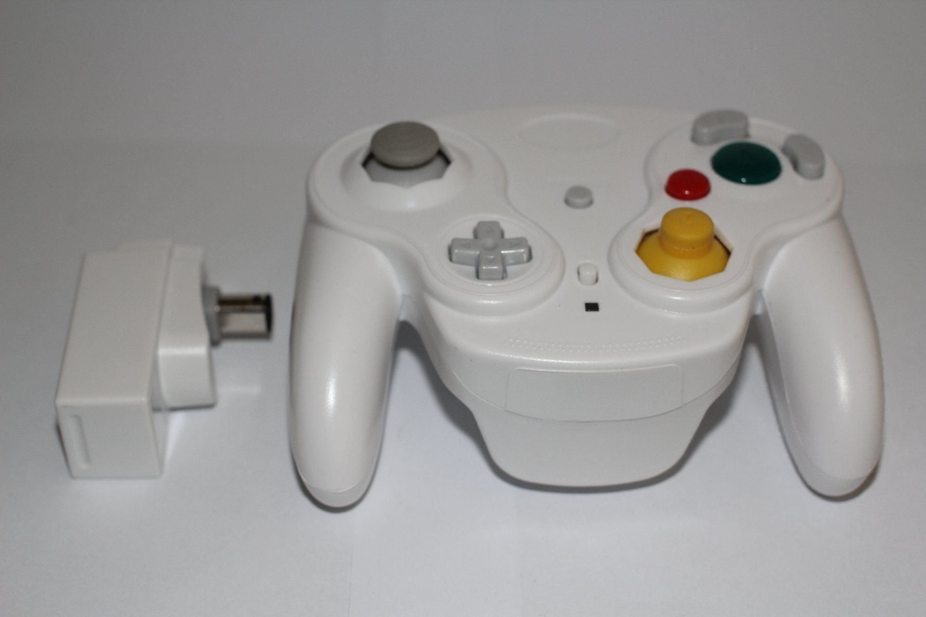 Controller: Manette Sans fil Gamecube – Nuovo e nell'imballaggio originale da Renens VD venduto da Accessoryworld 1