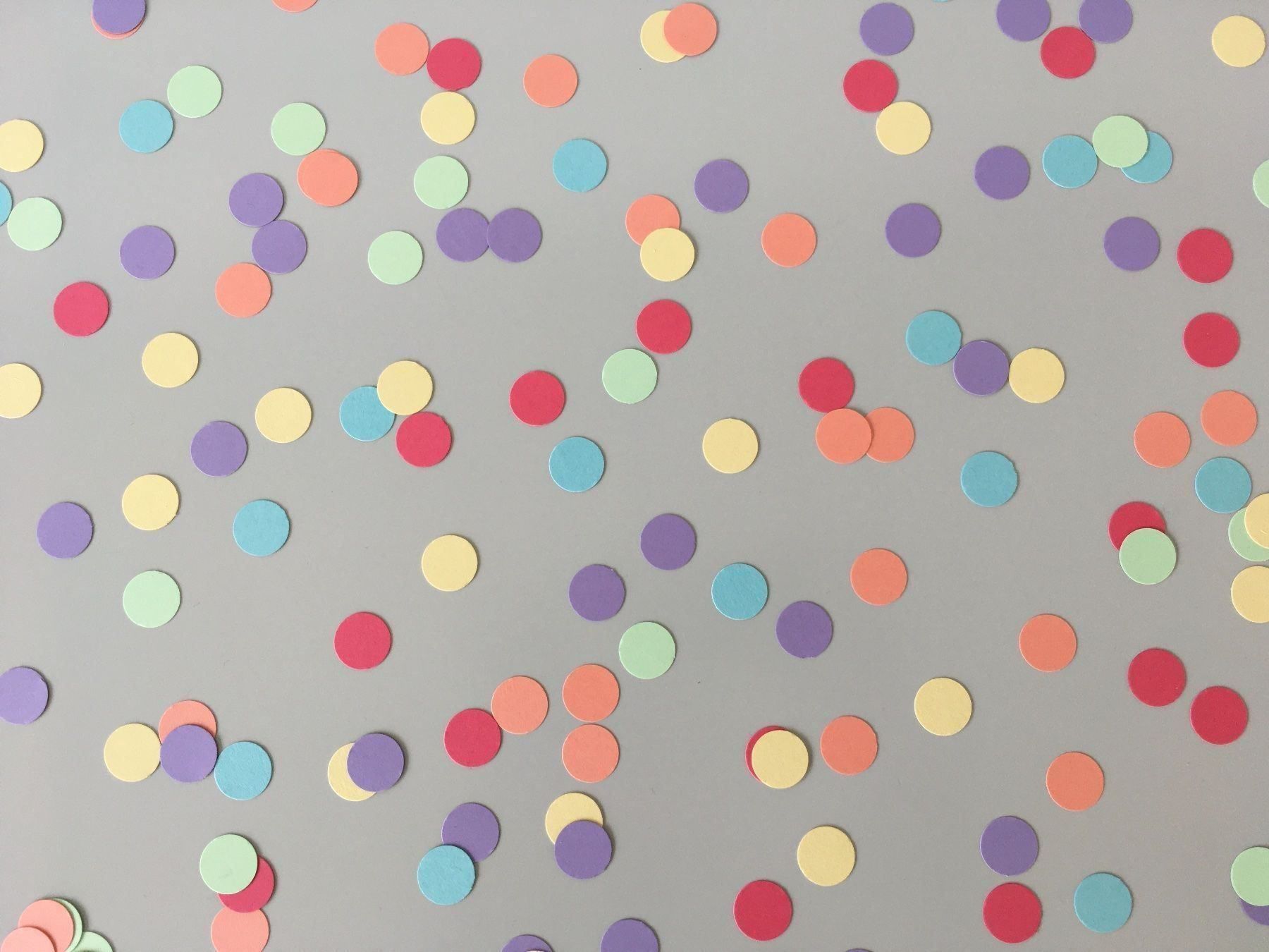Tutte le decorazioni: Konfetti rund Deko - 180 Stück – Nuovo e nell'imballaggio originale da Zollikofen venduto da poppala 2