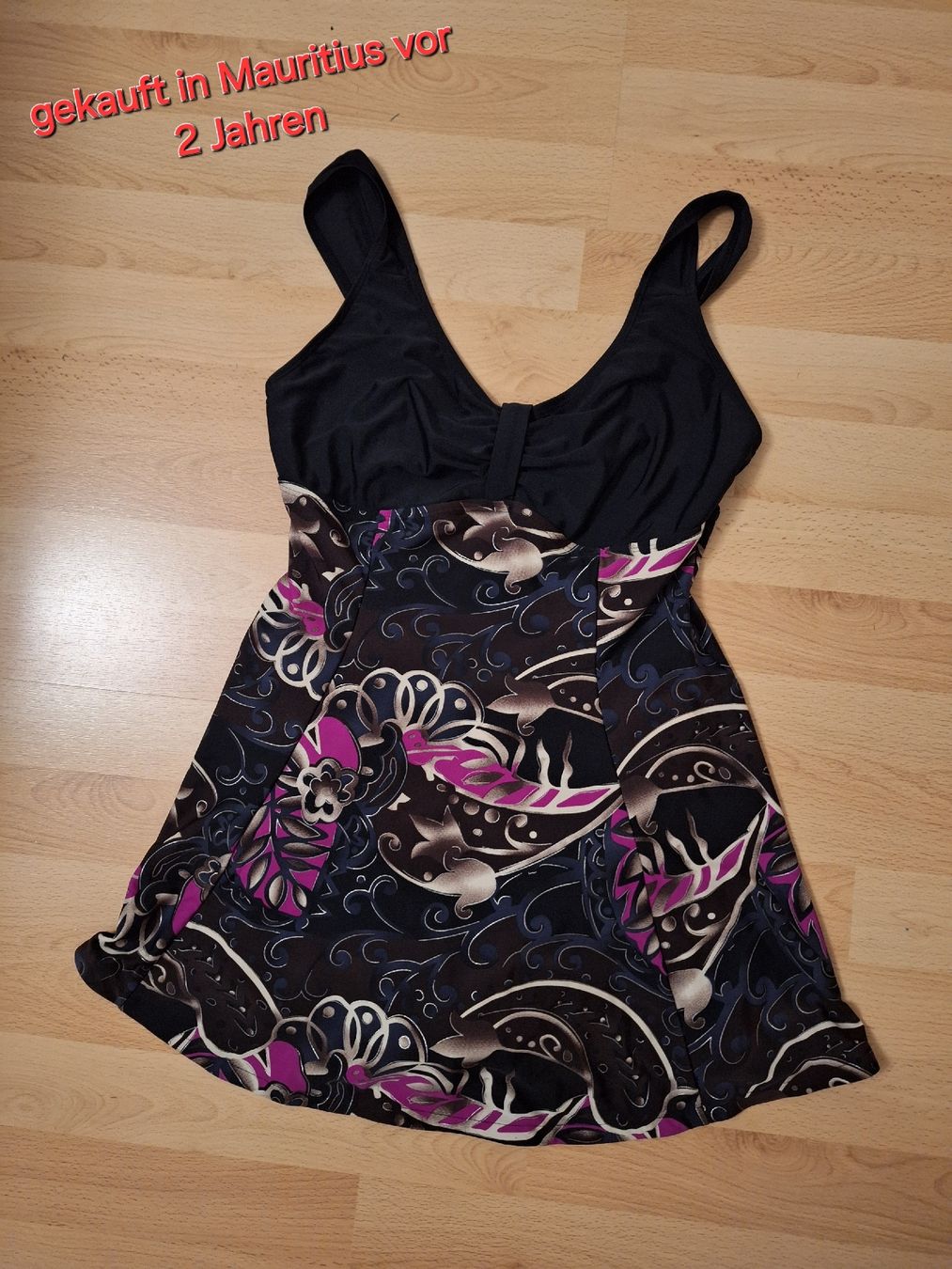 Costumi da bagno & Bikini: Damen Badeanzug Gr. 38 Figurbetont Cup D – Usato da Gross venduto da Mila_mani