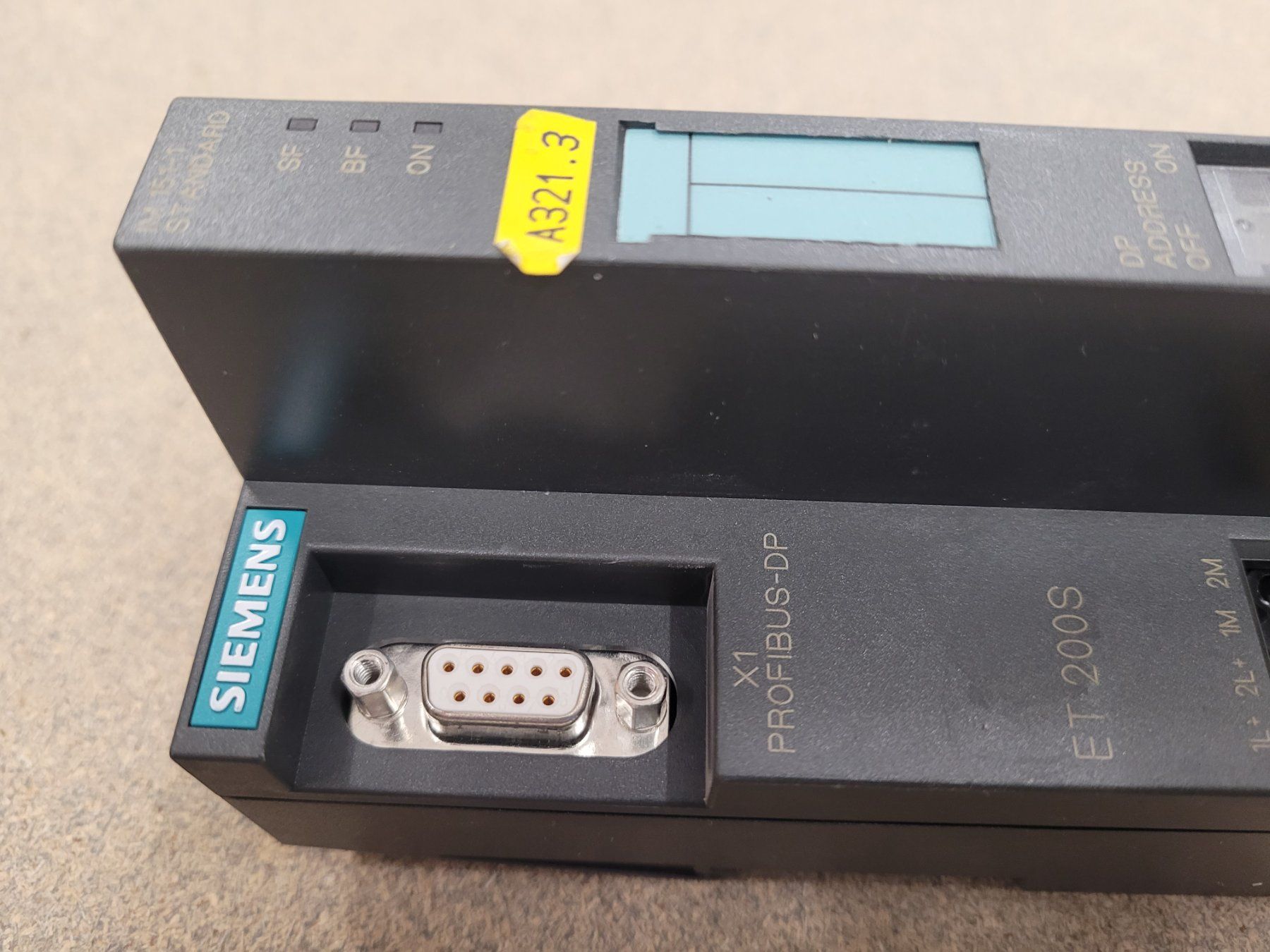Siemens Componenti elettronici: Siemens SPS Profibus ET 200S / 6ES7 151-1AA04-0AB0 – Usato da Vitznau venduto da Night-Fire 5