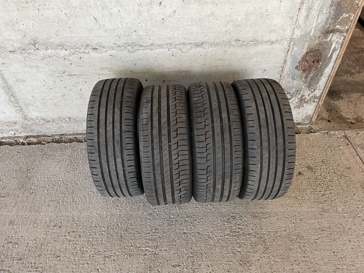 Pneumatici & Ruote complete: 4x 215/ 45 R17 87V – Usato da Einsiedeln venduto da V8840