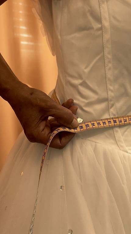 Robes: Belle robe de mariée – D'occasion à Genève par tertasse 3