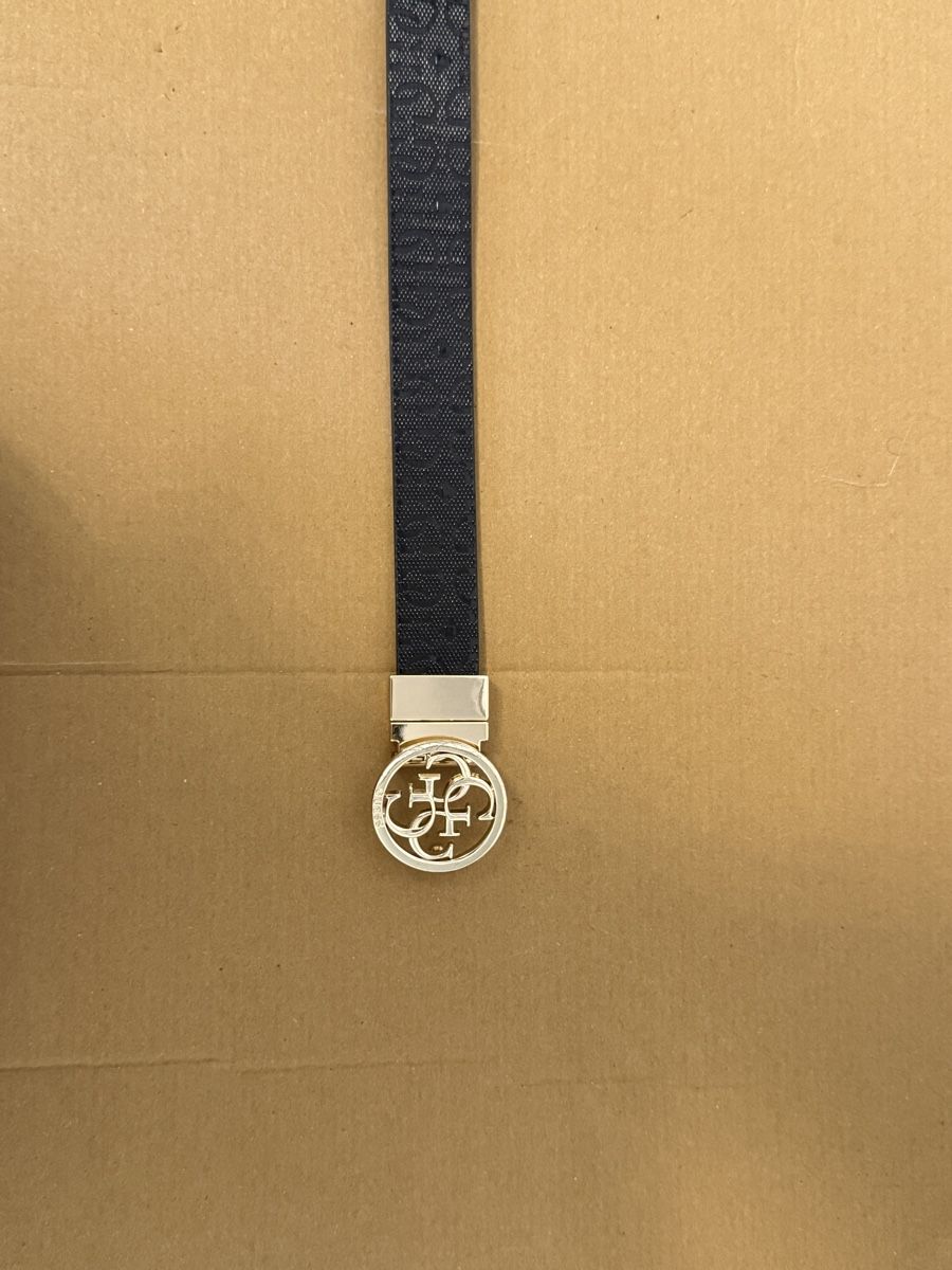 Guess Cinture: WENDEGÜRTEL MIT LOGO-SCHNALLE GUESS – Usato da Schlieren venduto da kle_dis