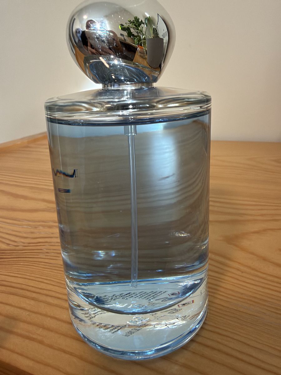 H&M Profumi & Eau de Toilette: Parfum Modern Minimalist – Usato da Wettingen venduto da sabzbi 1