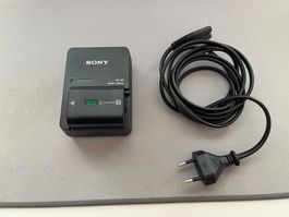Sony NP-FZ100 Batterie und Sony Bc-Qz1 Ladcase