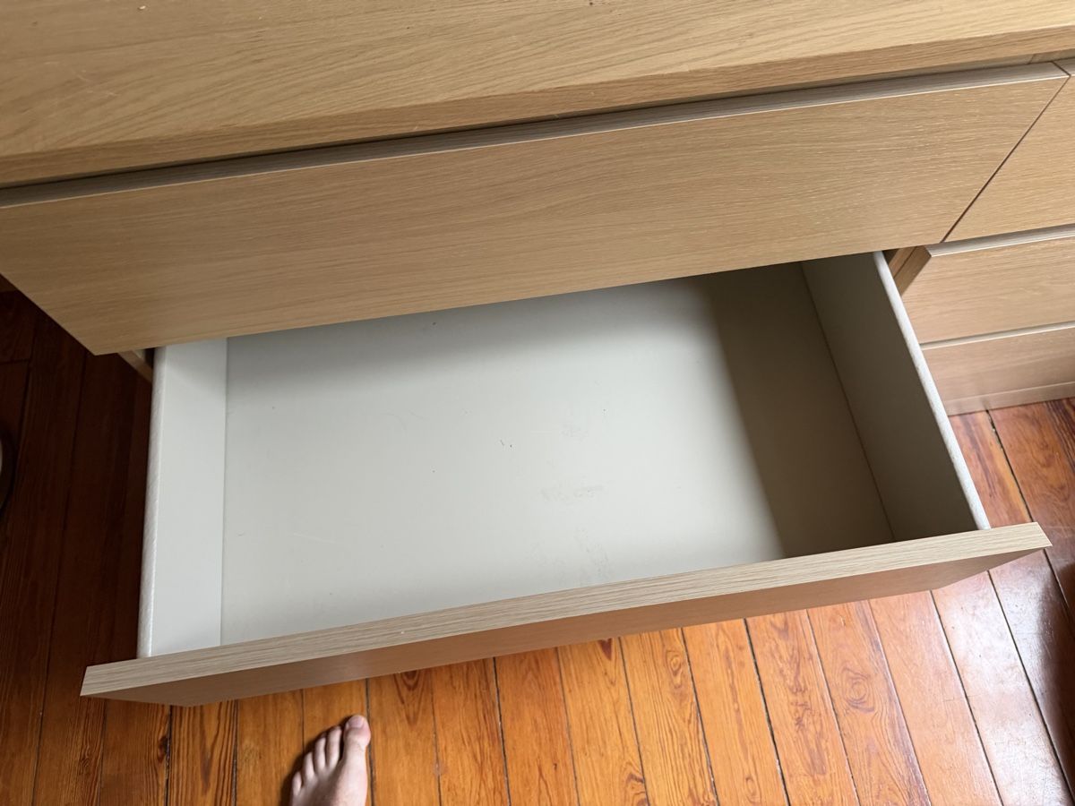 Ikea Kommoden: MALM Commode 6 tiroirs, plaqué chêne blanchi – Gebraucht aus Fribourg von Sachabarbey 1