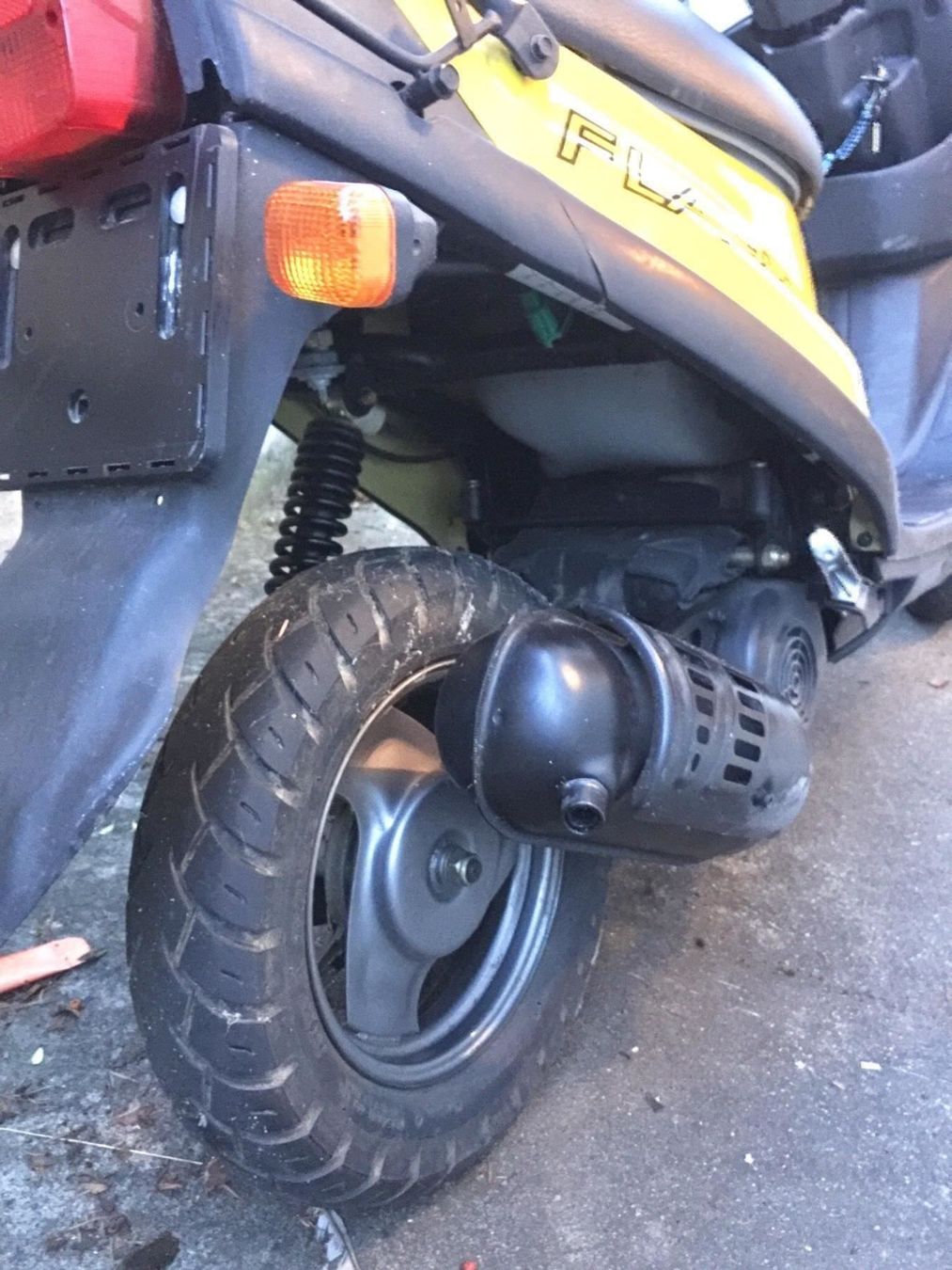 Smc (Sm) Scooter: Scooter SMC Flash (49cm3) – Usato da Dottikon venduto da Izogul