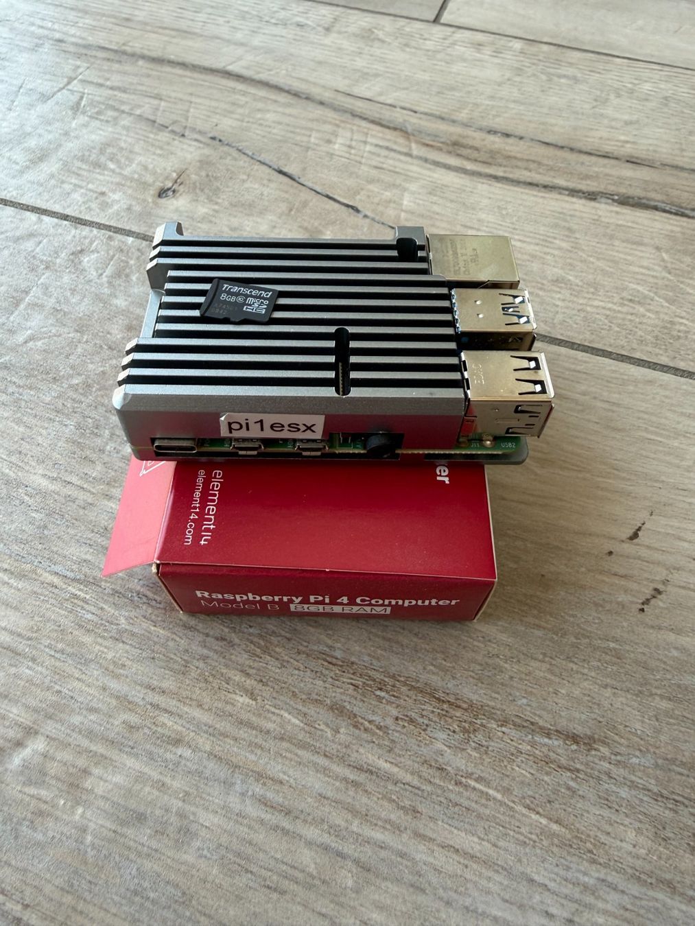 Raspberry Pi PC: Raspberry PI 4 8 GB RAM + Pimoroni Heatsink + MicroSD 8GB – Usato da Frick venduto da ssahlender