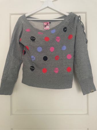 Verspielter Sweater, schulterfrei, von Seed
