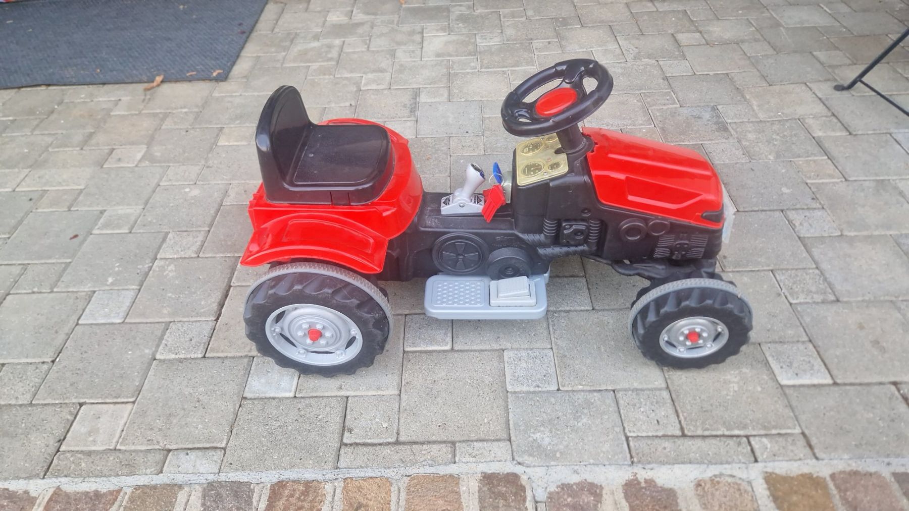 Veicoli per bambini: Tracteur Pilsan – Usato da Arzier-Le Muids venduto da scunylaf 1
