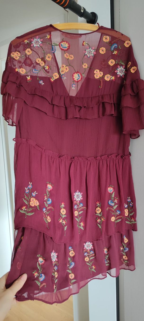 Zara Vestiti: Zara Kleid – Usato da Zug venduto da vik_8fdf 1