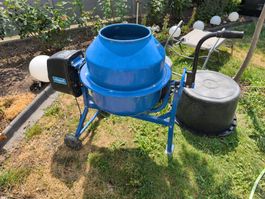 Betonmischer 63L blau mit Motor gebraucht und Kessel