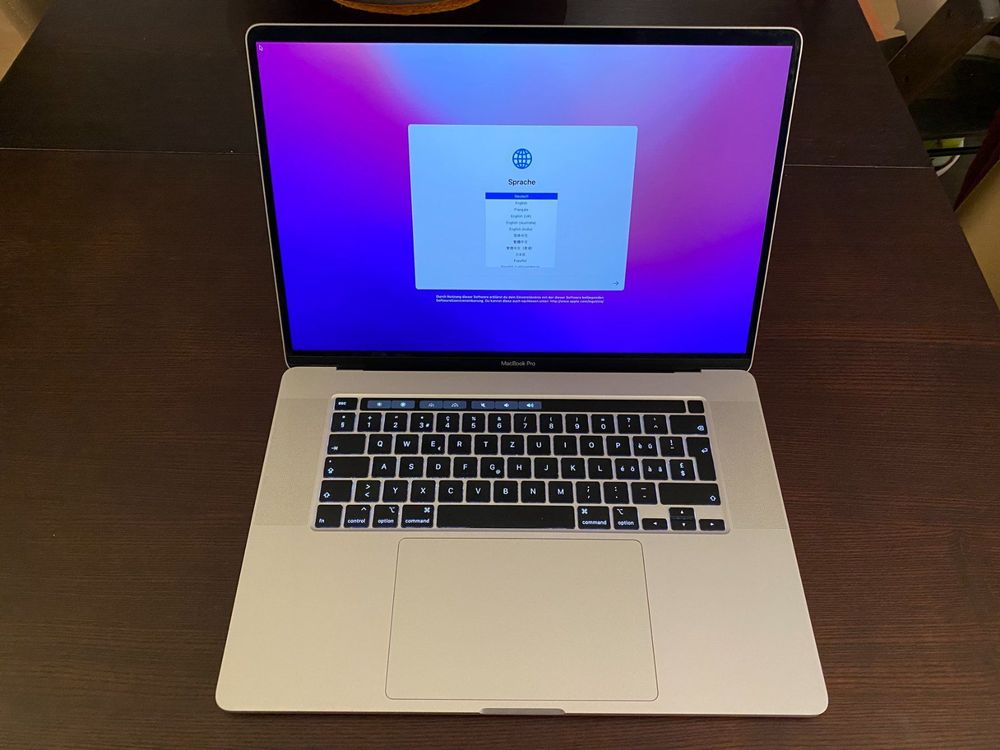 16" MacBook Pro (2TB SSD, 32GBRAM, 2020) | Kaufen auf Ricardo