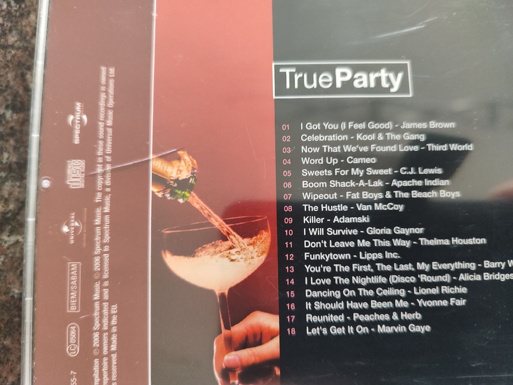 CD: CD, True Party – Usato da Madiswil venduto da marmotte63 2