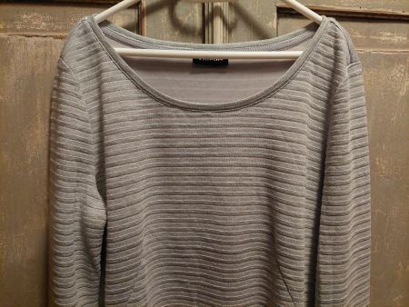 Taifun . Kleid - L