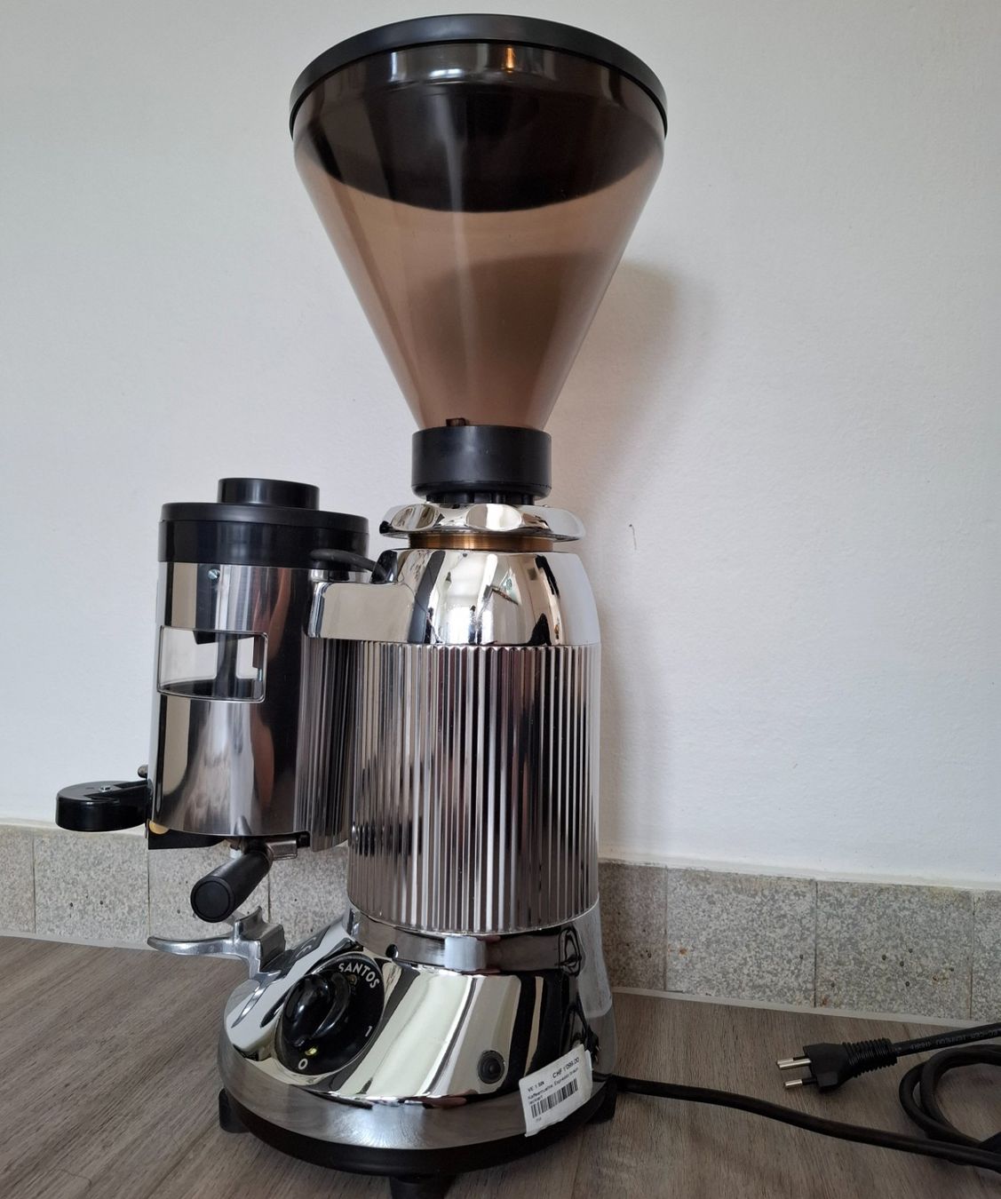 Santos Küchengeräte: Gastro Kaffeemühle Santos 06A – Neu (gemäss Beschreibung) aus Reinach BL von HeTra20 2