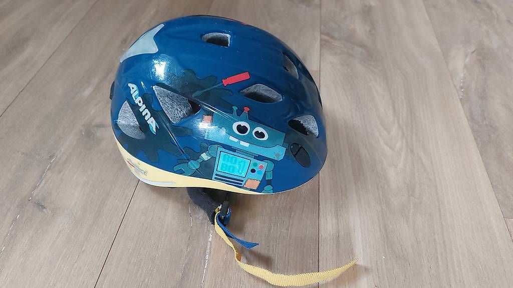 Caschi: Kinderhelm blau – Usato da Richterswil venduto da nimgruet