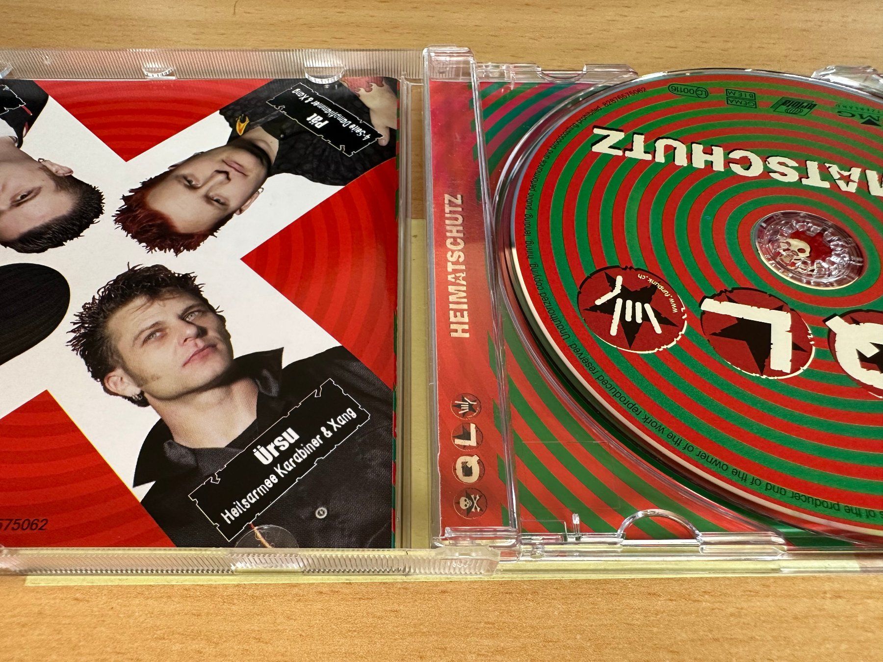 CD: QL – Heimatschutz – Usato da Rikon im Tösstal venduto da Alpenmutz 2