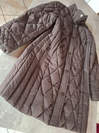 Longue veste taille 42 marque Ch.Vögele 70% duvet 30% plumes