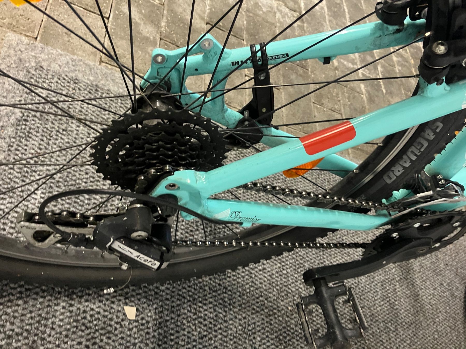 Commencal Velos: Kinder Mountainbike Commencal gebraucht – Gebraucht aus Balterswil von Erbsli77 8