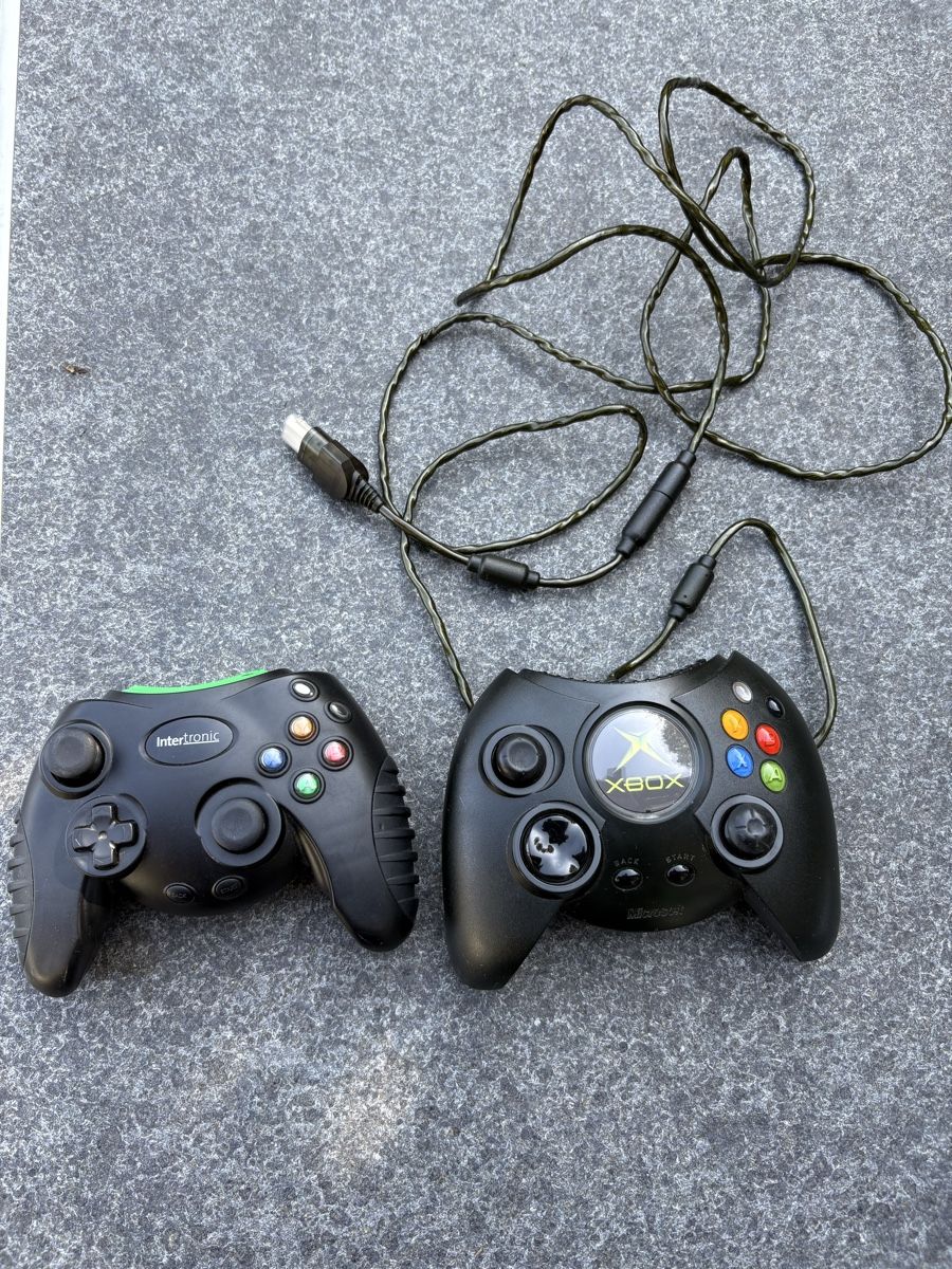 Microsoft Controller: Xbox Game Controller – Gebraucht aus Linthal von PandiMC