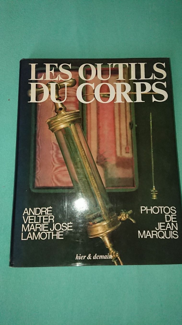 Libri: Les Outils du Corps – Usato da Cortaillod venduto da signep