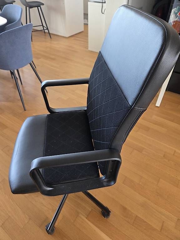 Stühle: Ikea office chair RENBERGET – Gebraucht aus Zürich von cic_k8rg