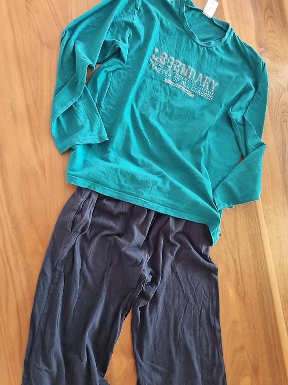 Pigiama & Simili: 2x Pijama, le Jogger, Gr. 158/164 – Usato da jona venduto da nixli123 3