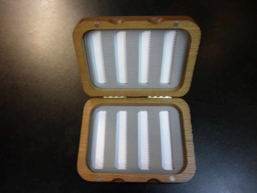 LM2G Nos Produits - Pêche à la Mouche Boîte à mouches Lm2g - Nymphe - Bois